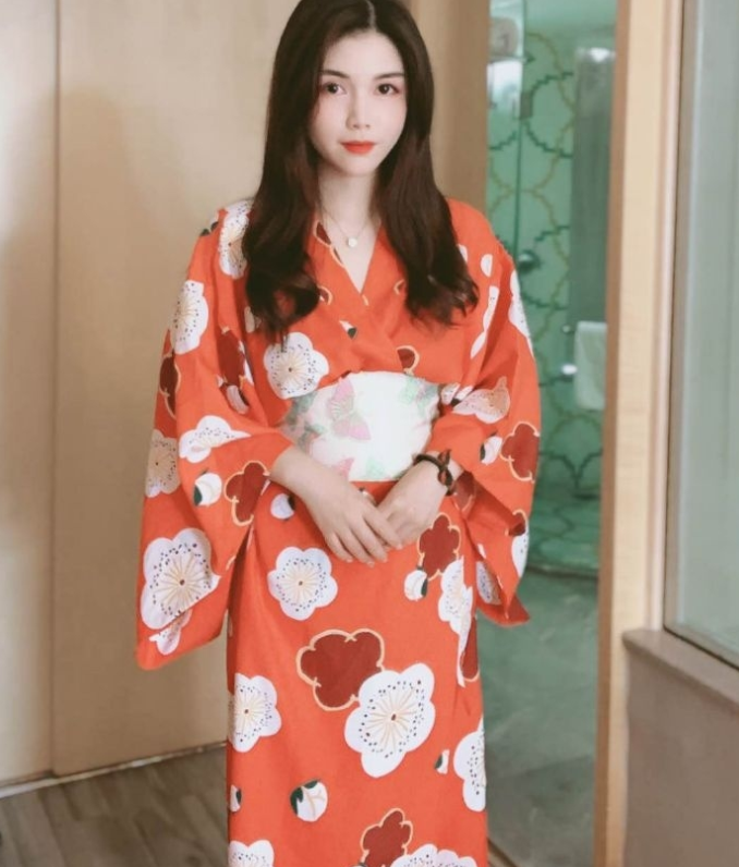 兰州爆艹和服小妹，简直爽歪歪